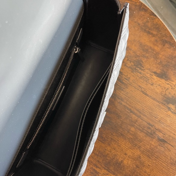 Tory Burch Purse - Picture 5 of 6